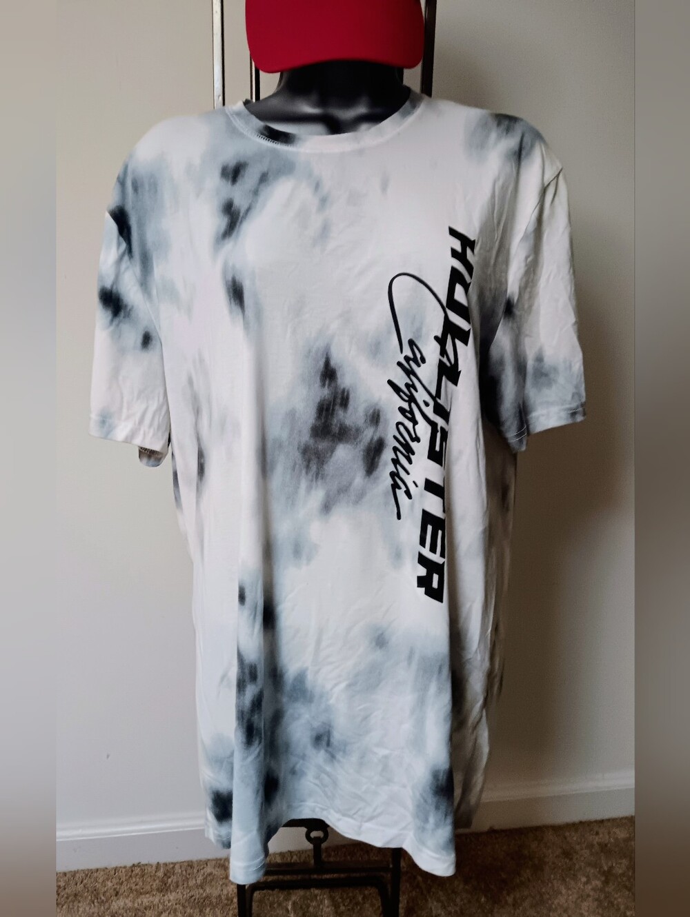 Hollister California White,Blue & Gray Tie-Dye With Vertical Logo Tee